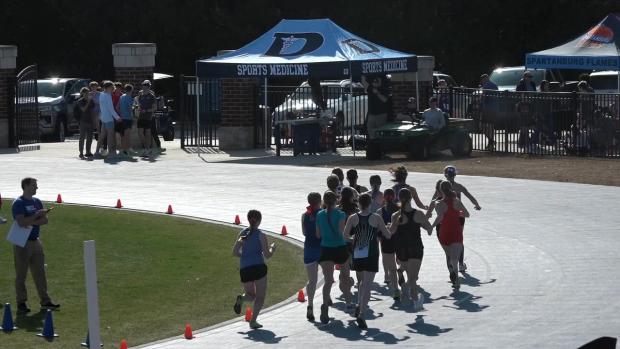 Varsity Girls 1 Mile Finals Section 1