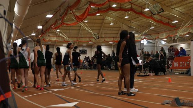 Girls 4x400 Relay Finals Section 1