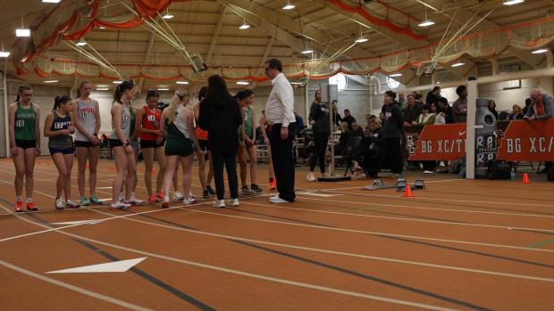 Girls 3200 Finals Section 1