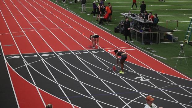 Girls 200 Finals Section 9