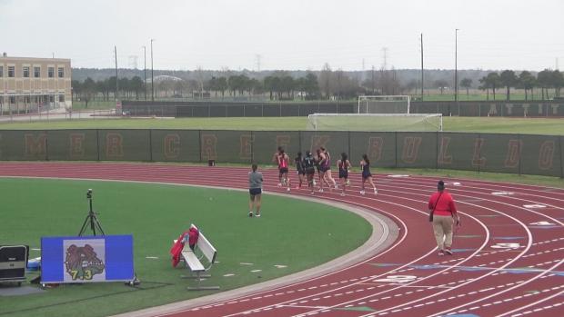 Girls 3200 Finals Section 1