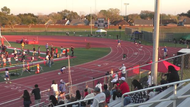 Girls 400 Finals Section 2