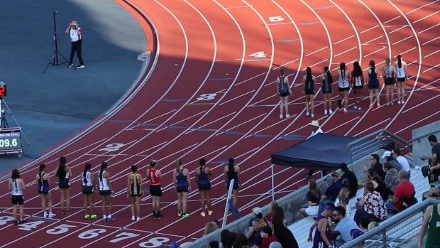 Girls 800 Finals Section 3