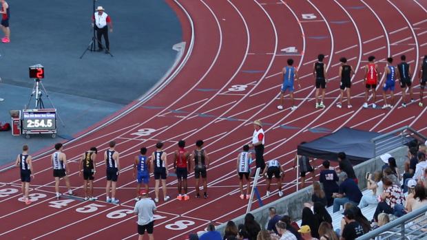 Boys 800 Finals Section 2