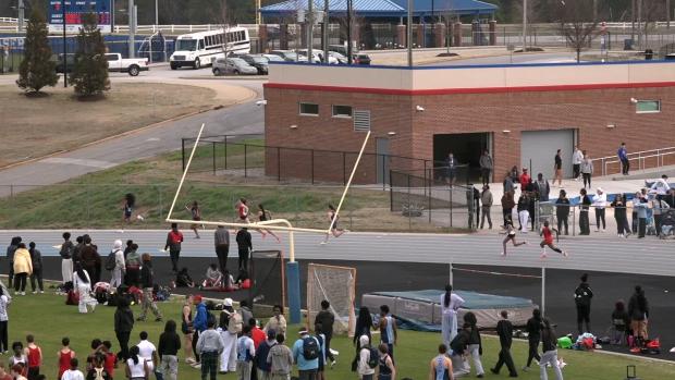 Girls 1600 Sprint Medley Relay Finals Section 1