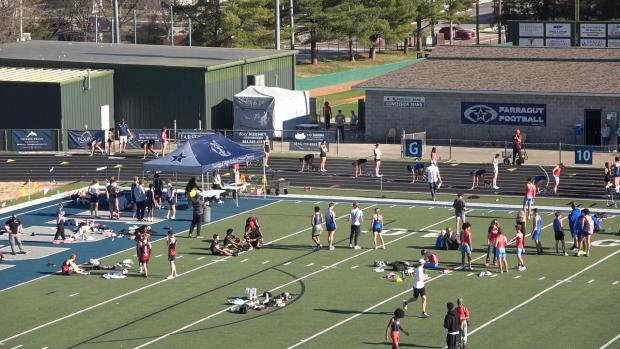 Girls 200 Finals Section 3