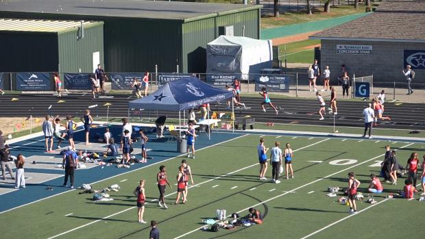 Girls 200 Finals Section 4