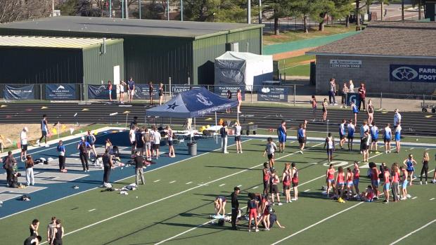 Girls 200 Finals Section 9