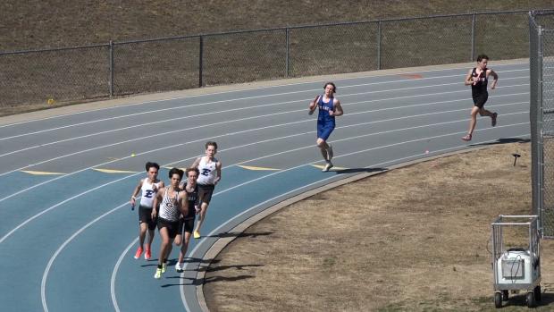 Boys 4x800 Relay Finals Section 1