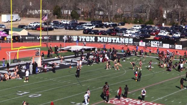 Varsity Girls 200 Finals Section 1