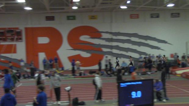 Varsity Boys 4x800, finals 1