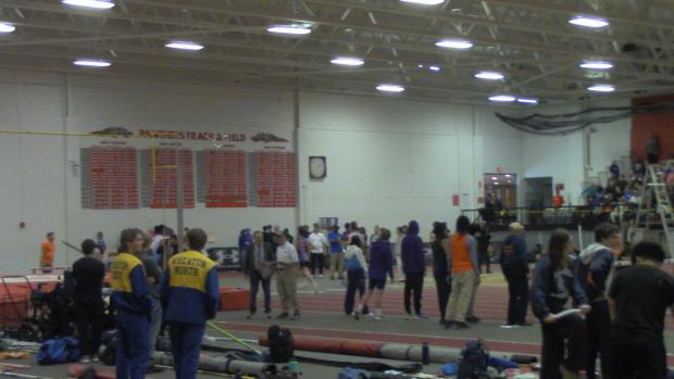 Varsity Boys 60HH, finals 2