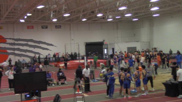 Varsity Boys 3200m,  finals 2