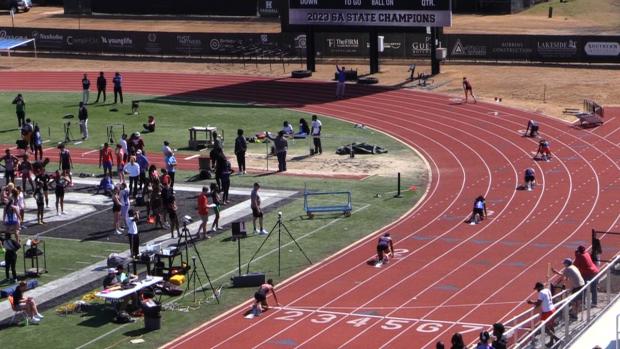 Varsity Girls 400 Finals Section 2