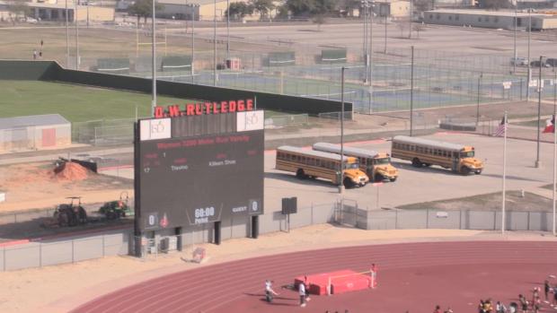 Girls 3200 Finals Section 1