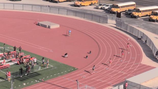 Girls 400 Finals Section 1