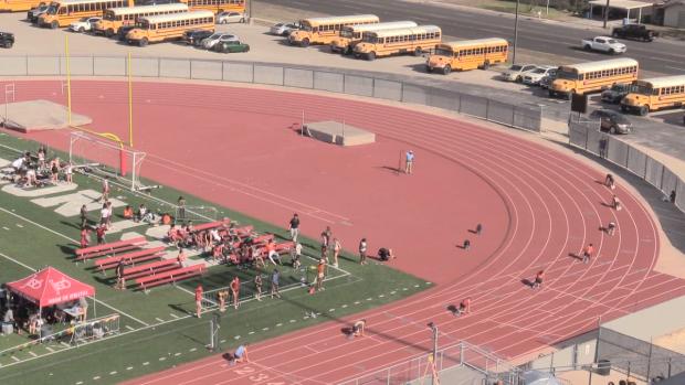 Girls 400 Finals Section 4