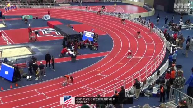 3A Girls 4x200 Relay Finals Section 4