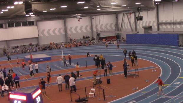 Varsity Boys 4x400m relay, finals 1