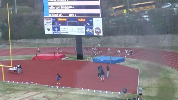 Girls 4x800