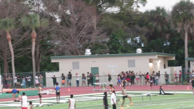 Girls 400 Heat 10