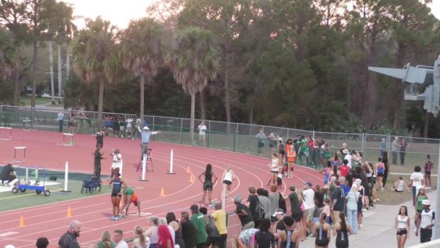 Girls 400 Heat 11