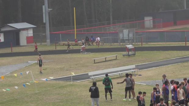 Girls 4x800 Relay Finals Section 1