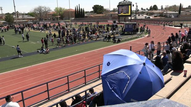 Varsity Girls 400 Finals Section 1