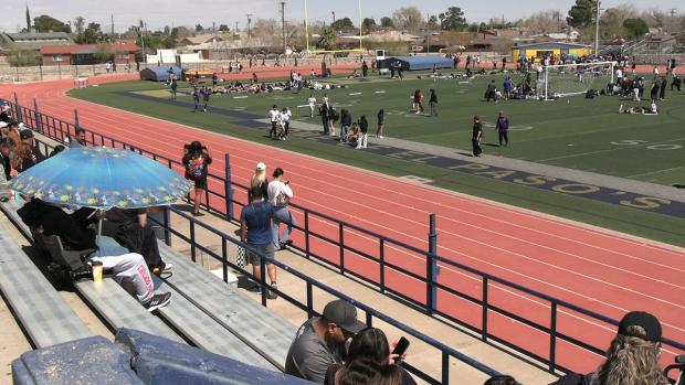 Freshman Girls 200 Finals Section 1