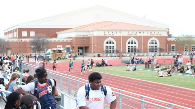 Boys 200 Finals Section 3