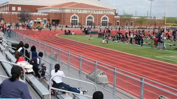 Girls 200 Finals Section 1