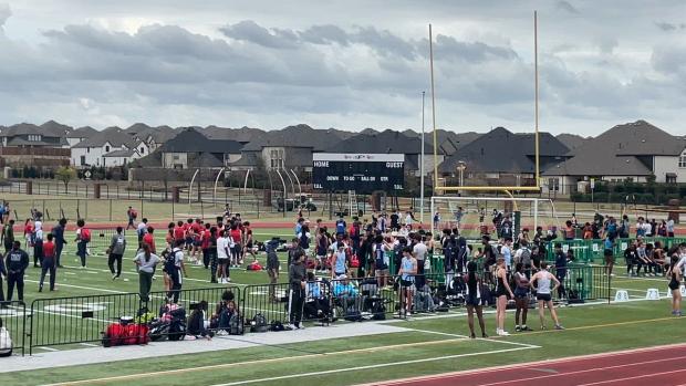 JV Girls 4x400 Relay Finals Section 2