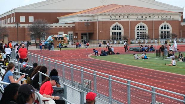 Boys 200 Finals Section 2
