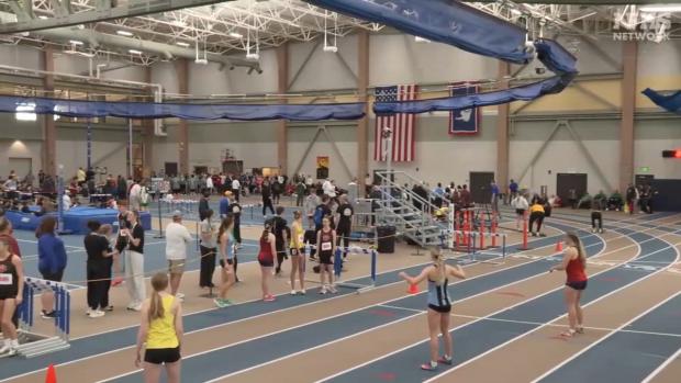 4A Girls 1600 Sprint Medley Relay Finals Section 1
