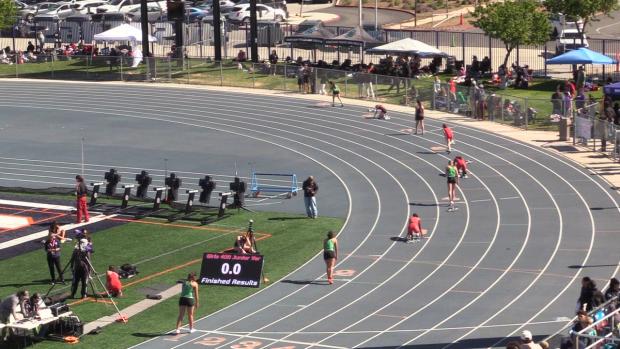 JV Girls 400 Finals Section 3