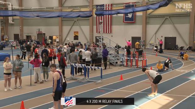 3A Boys 4x200 Relay Finals Section 2