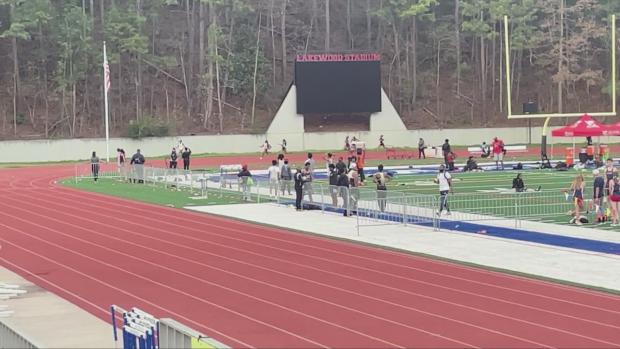 Girls 4x400 Relay Finals Section 2