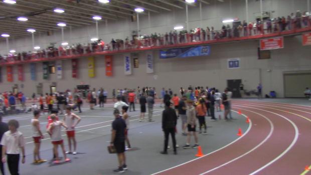 Varsity Boys 4x800 relay, finals 3