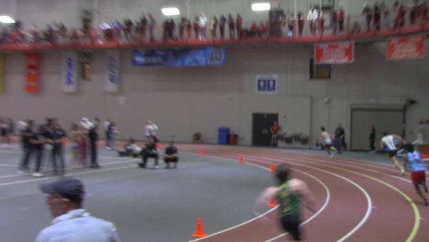 Varsity Boys 4x200 relay, finals 2