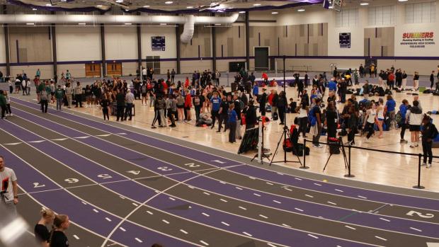 Boys 4x400 Relay Finals Section 1