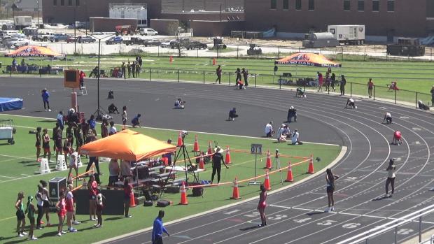 JV Girls 4x400 Relay Finals Section 1