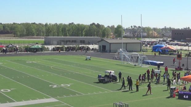 JV Boys 4x200 Relay Finals Section 1