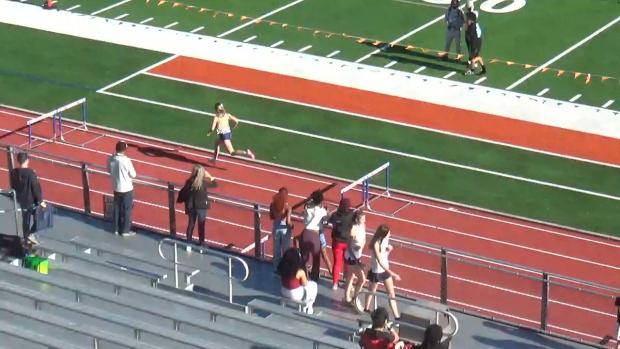 Girls 4x100 Shuttle Hurdle Heat 2
