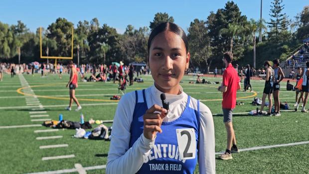 Monserrat Santillian Silva, Sr, Century 1600m 4:57.65