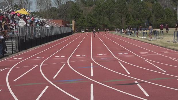 Girls 400 Finals Section 2