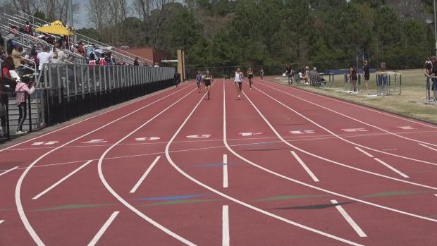 Girls 400 Finals Section 1