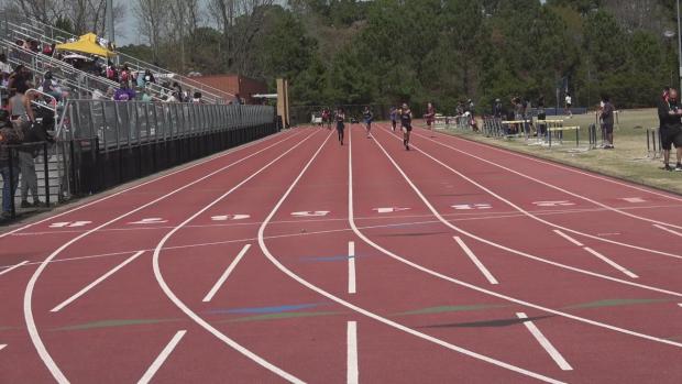 Boys 400 Finals Section 4