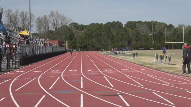 Girls 200 Finals Section 5