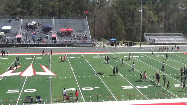 Girls 4x200 Heat 2