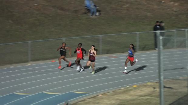 Girls 200 Finals Section 7